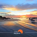 #308 Cozy Location شقة البوفيرا